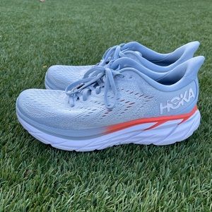 Women’s Hokas size 10! Gently used. Like new!
